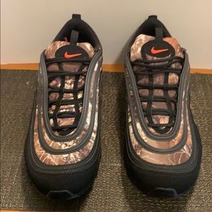 NWOT REALTREE X AIR MAX 97 ‘CAMO’